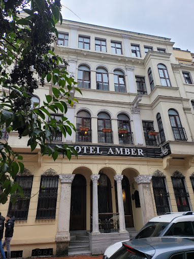 Amber Hotel

